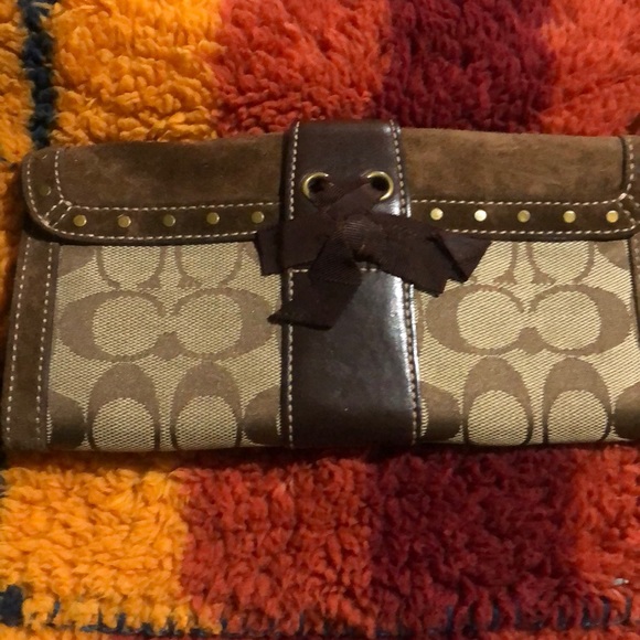 Coach wristlet Wallet - Picture 4 of 6